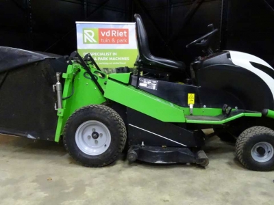 Aufsitzrasenmäher Etesia Hydro 100