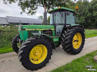 Schlepper / Traktor John Deere 4040