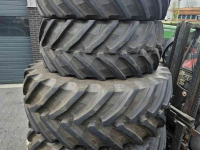 Räder, Reifen, Felgen & Distanzringe Trelleborg VF750/70R44 en VF650/60R38