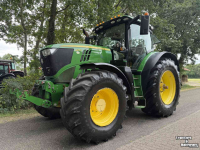 Schlepper / Traktor John Deere 6215R