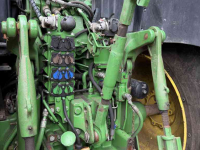 Schlepper / Traktor John Deere 6215R