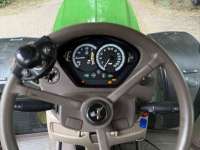 Schlepper / Traktor John Deere 6215R