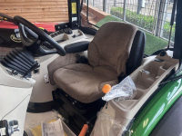 Obsttraktor John Deere 3046R