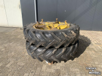 Räder, Reifen, Felgen & Distanzringe Vredestein 13.6R38 DUBBELLUCHT
