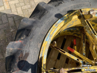 Räder, Reifen, Felgen & Distanzringe Vredestein 13.6R38 DUBBELLUCHT