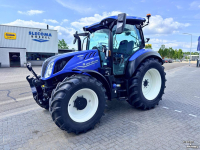 Schlepper / Traktor New Holland T5.140 AC Stage V