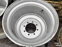 Räder, Reifen, Felgen & Distanzringe Molcon velg 24 * 26.5 ET -100 8 gaats 221/275/8