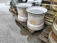 Räder, Reifen, Felgen & Distanzringe Molcon velg 24 * 26.5 ET -100 8 gaats 221/275/8