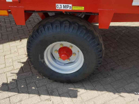 Stalldungstreuer AGM Meststrooier 5T Nieuw