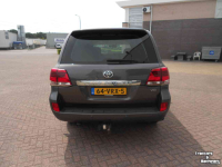Sonstige Transport- und Industriemaschinen und Zubehör Toyota landcruiser 200 v8