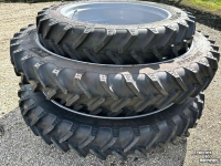 Räder, Reifen, Felgen & Distanzringe BKT 230/95/32 en 230/95/48