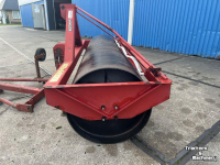 Weidewalze Peecon Landrol 295 hef gedragen
