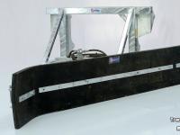 Sonstiges Stall- und Melkmaschinen und Zubehör Qmac Rubber barn scraper 2.10 mtr hookup mailleux