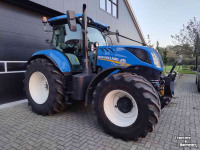 Schlepper / Traktor New Holland T7.225 AC