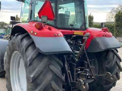 Schlepper / Traktor Massey Ferguson 6465t3