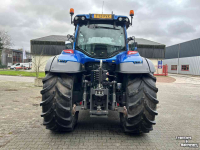 Schlepper / Traktor Valtra T214 Versu