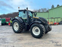 Schlepper / Traktor Valtra T234 Direct