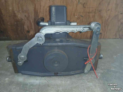 Sonstiges Traktoren und Zubehör Walterscheid Claas 630