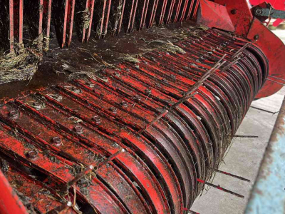 Lade- und Dosierwagen Mengele Garant 543 Opraapwagen, ladewagen, weidebouwmachines