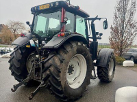 Schlepper / Traktor Valtra Valtra - N123 Hitech5