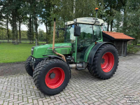 Schlepper / Traktor Fendt 208S Trekker