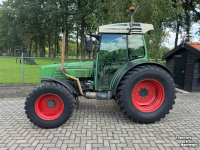 Schlepper / Traktor Fendt 208S Trekker