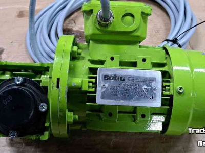 Diverse neue Teile  Sotic + CHM 30 B14