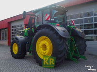 Schlepper / Traktor John Deere 6R 230