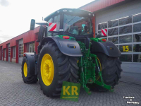 Schlepper / Traktor John Deere 6R 230