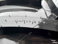Räder, Reifen, Felgen & Distanzringe Michelin 900/50R42 710/55R30
