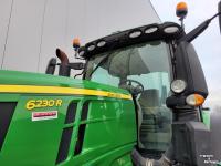 Schlepper / Traktor John Deere 6230R