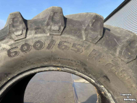 Räder, Reifen, Felgen & Distanzringe Trelleborg 600/65R28 99% TM 800