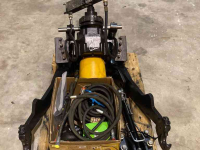 Fronthydraulik & Frontzapfwellen Zuidberg Onderbouw fronthef New Holland TM