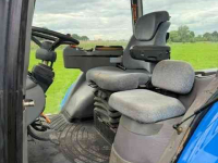 Schlepper / Traktor New Holland TG 255