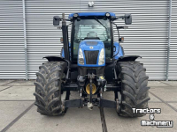 Schlepper / Traktor New Holland T6050