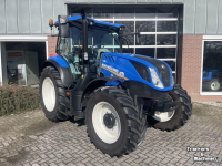 Schlepper / Traktor New Holland T6.125S
