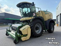 Feldhäcksler Krone BigX 580, EF300 pickup, EC 600-2 8R. maisbek.