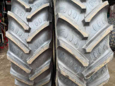 Räder, Reifen, Felgen & Distanzringe BKT 520/85R38 (20.8R38)
