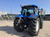 Schlepper / Traktor New Holland TS135A