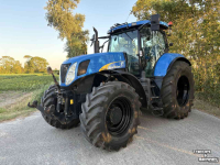 Schlepper / Traktor New Holland T7040 PowerCommand