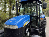 Schlepper / Traktor New Holland TD5030