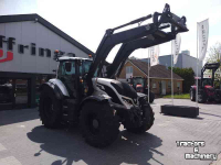 Schlepper / Traktor Valtra T175 Active