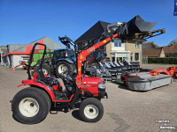 Gartentraktoren Mitsubishi MT36 4WD HST minitrekker met voorlader. Slechts 82 uur!