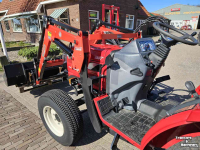 Gartentraktoren Mitsubishi MT36 4WD HST minitrekker met voorlader. Slechts 82 uur!