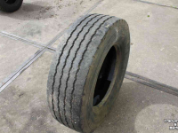 Räder, Reifen, Felgen & Distanzringe Michelin 285/70R19.5 XTA truckband aanhangerband trailerband