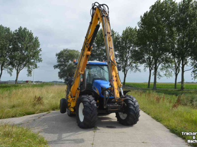 Schlepper / Traktor New Holland tsa 125 + Herder MBK 512LS