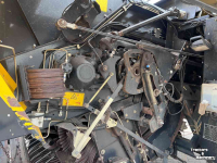 Pressen New Holland BB 950A balenpers pakkenpers vierkante pers
