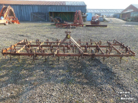Grubber  cultivator Triltand cultivator nr 625