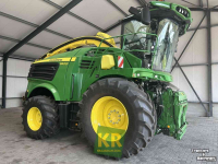 Feldhäcksler John Deere 8400