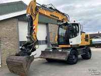 Mobilbagger Liebherr A916 met draaikantelstuk